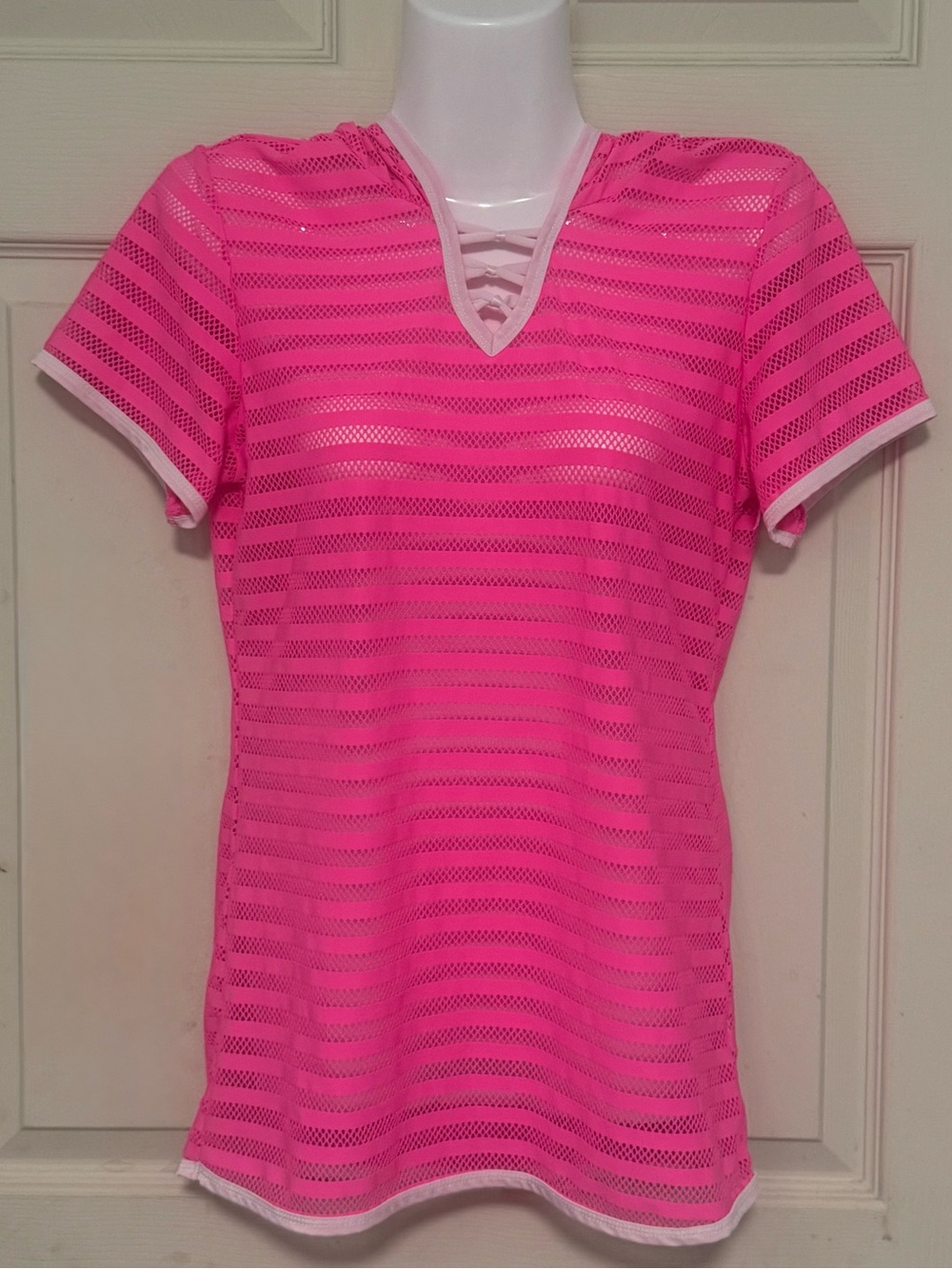 Free Country Hot Pink Mesh V-Neck Short Sleeve Coverup Size L